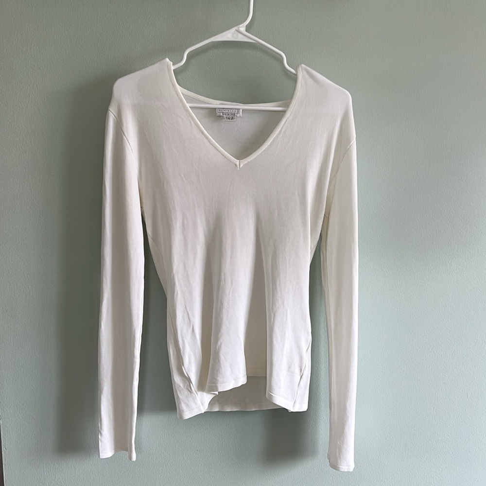 Transit Par-Such Women’s White long sleeve 2000’s V-neck top size 3 fairy core